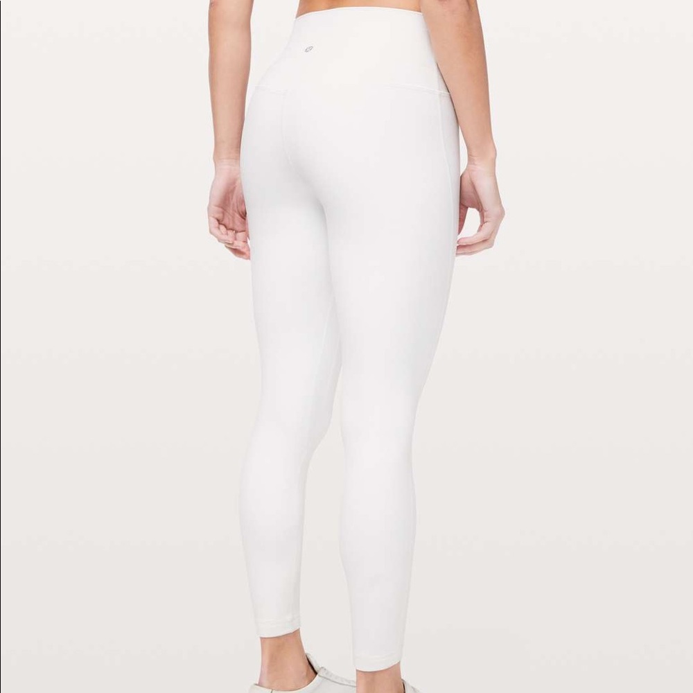 White Lulu lemon leggings